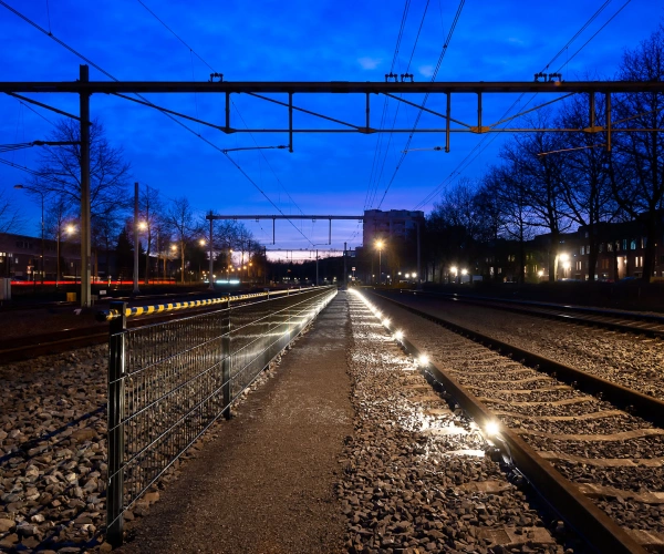 Zicht in een drukke werkomgeving-image